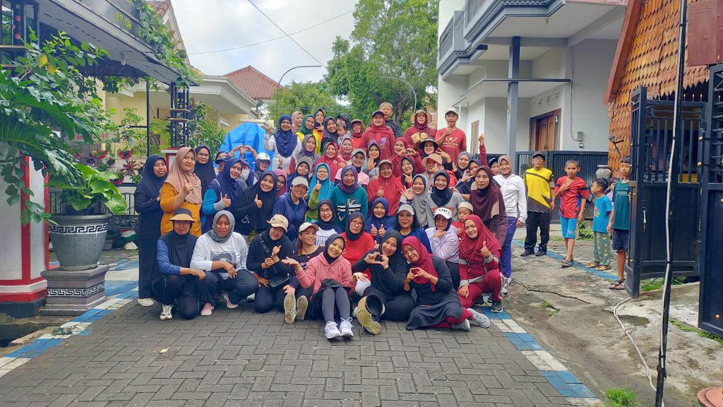 RW 11 Merjosari Gelar Senam Aerobik “Tahes Komes” dengan Semangat Warga