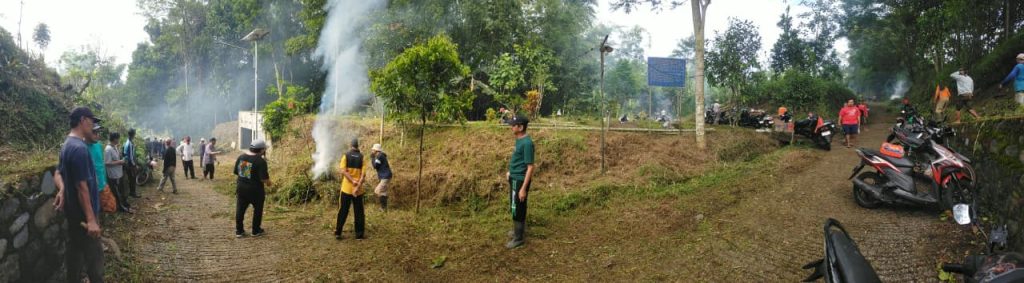 Gugur Gunung Sambut Ramadhan 1447 H, Perkuat Kebersamaan Dua RW